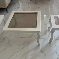 میز وسط و گل میز بسیار زیبا و تمیز