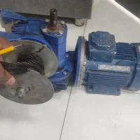 موتور گیربکس دار|ماشین‌آلات صنعتی|خرم‌آباد, |دیوار