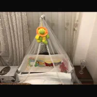 تخت کنار مادر ، گهواره کنار مادر|تخت و صندلی بچه|تهران, درختی|دیوار