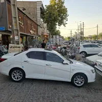 دنا پلاس اتوماتیک ۱۴۰۰