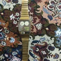 ساعت چهار زمانی اصلی ژاپن