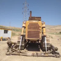 بلدوزر D9h