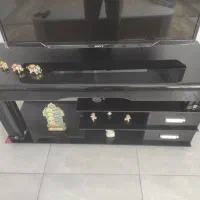 میز تلویزیون درحدنو بدون خط و خش|میز تلویزیون|قلقل رود, |دیوار