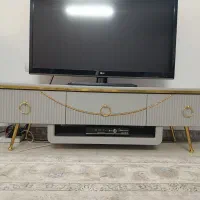 میز تی وی کاملا سالم
