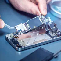 تعمیر موبایل با قطعات اصلی و ضمانت کیفیت|خدمات رایانه‌ای و موبایل|شیراز, زند|دیوار