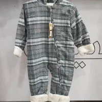 انواع کاپشن گرم و زمستونه
