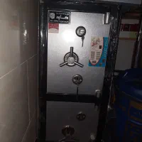 فروش فوری گاوصندوق  اصل دو درب نو نو