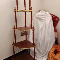 میز تحریر ،استند چوبی