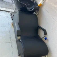 سرشور مبلی وآینه قدی با نور پردازی