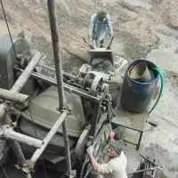 بتون ریزی با دستگاه خلاطه