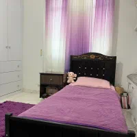 تخت و پاتختی