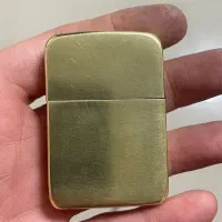فندک زیپو اصلی طلایی ۲۰۰۲ zippo