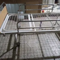 تخت بیمارستان