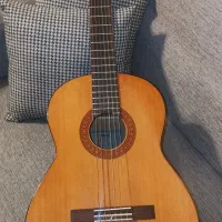 Yamaha C40