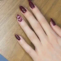 آفر ویژه خدمات ناخن