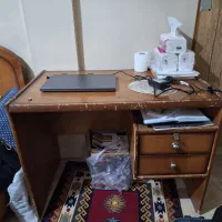 میز تحریر یا کامپیوتر