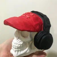 جمجمه|مجسمه، تندیس، ماکت|دوگنبدان, |دیوار