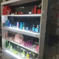 قفسه و ویترین پیشخوان مغازه ام دی اف