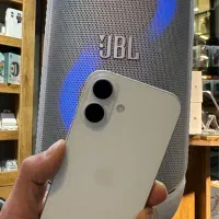 آیفون ۱۶ نرمال