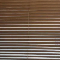 پرده کرکره قهوه ای