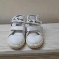 کفش اسپرت دخترانه فقط دوویست تومان|کفش و لباس بچه|مشهد, شیرودی|دیوار