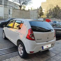 رنو ساندرو اتوماتیک، مدل ۱۳۹۷|خودرو سواری و وانت|تهران, اتحاد|دیوار