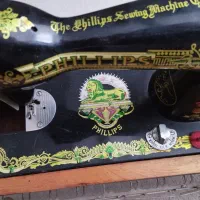 چرخ خیاطی آنتیک قدیمی شیر نشان