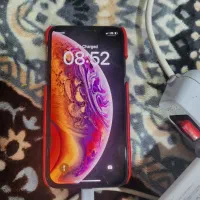 ایفون xs