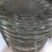 بشقاب شیشه ای