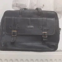 کیف اداری|کیف، کفش، کمربند|شیراز, طلاب|دیوار