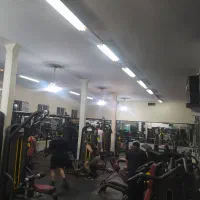 نیروی کار در باشگاه بدنسازی