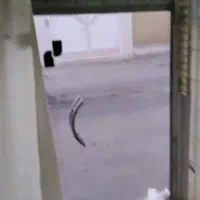 مغازه ۱۲ متری کف تا سقف سرامیک شیشه سکوریت