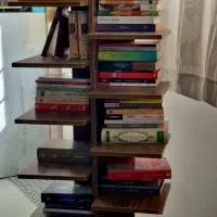 کتابخونه و جاکفشی