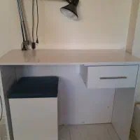 میز تحریر وصندلی