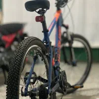 دوچرخه خوش رنگ تر تمیز