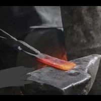 آهنگری و اره تیز کنی
