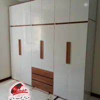 کمد دیواری آماده ۳ کشو مدل فردیس کد ۱۸۱