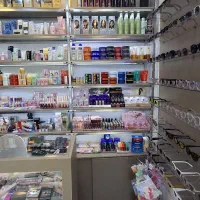 لوازم ارایشی و ادکلن|آرایشی، بهداشتی، درمانی|هشتگرد, مدرس|دیوار