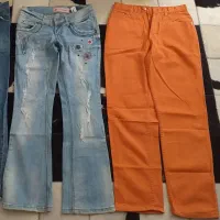 دوتا شلوار جین اصل . در پردیس + ارسال