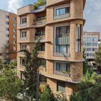 4خواب-لوکس-ـ-لوکیشن-تاپ-تراس-بزرگ-ـ-روف-سبز