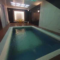 استخر دار همکف