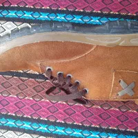 کفش  بندی|کیف، کفش، کمربند|لار, |دیوار