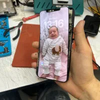 تعویض گلس فنی تمامی مدل های موبایل و تبلت