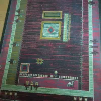 قالیچه یک و نیم متری و سه تا فرش جلو دری