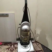 دوعدد جارو برقی سالم یک عدد چرخ خیاطی فروشی