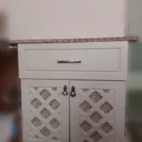 میزچرخ خیاطی و اتو