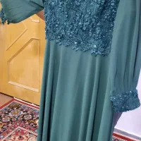 لباس مجلسی|لباس|رزن, |دیوار
