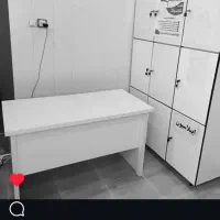 میز ناخن و میز برای منشی سالن زیبایی مناسب هسته