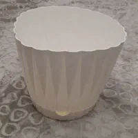 گلدان پلاستیکی