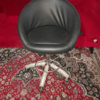 صندلی آرایشگری زنانه و یک صندلی کوپ|آرایشگاه و سالن‌های زیبایی|قرچک, پویینک|دیوار